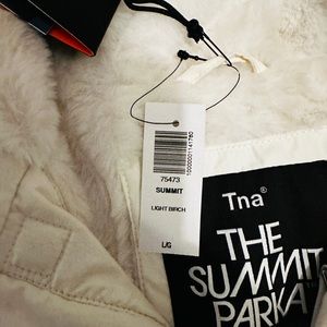 Aritzia TNA The Summer Parka Short (brand new with tags)